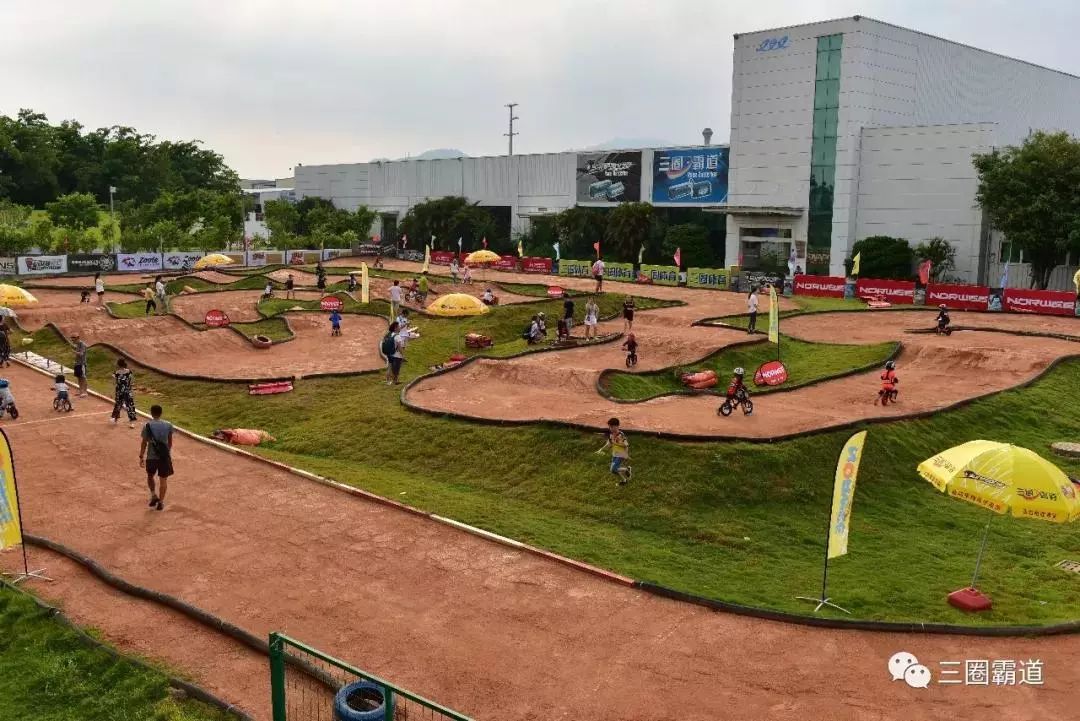 激情战斗场面激烈，比赛谜底难解