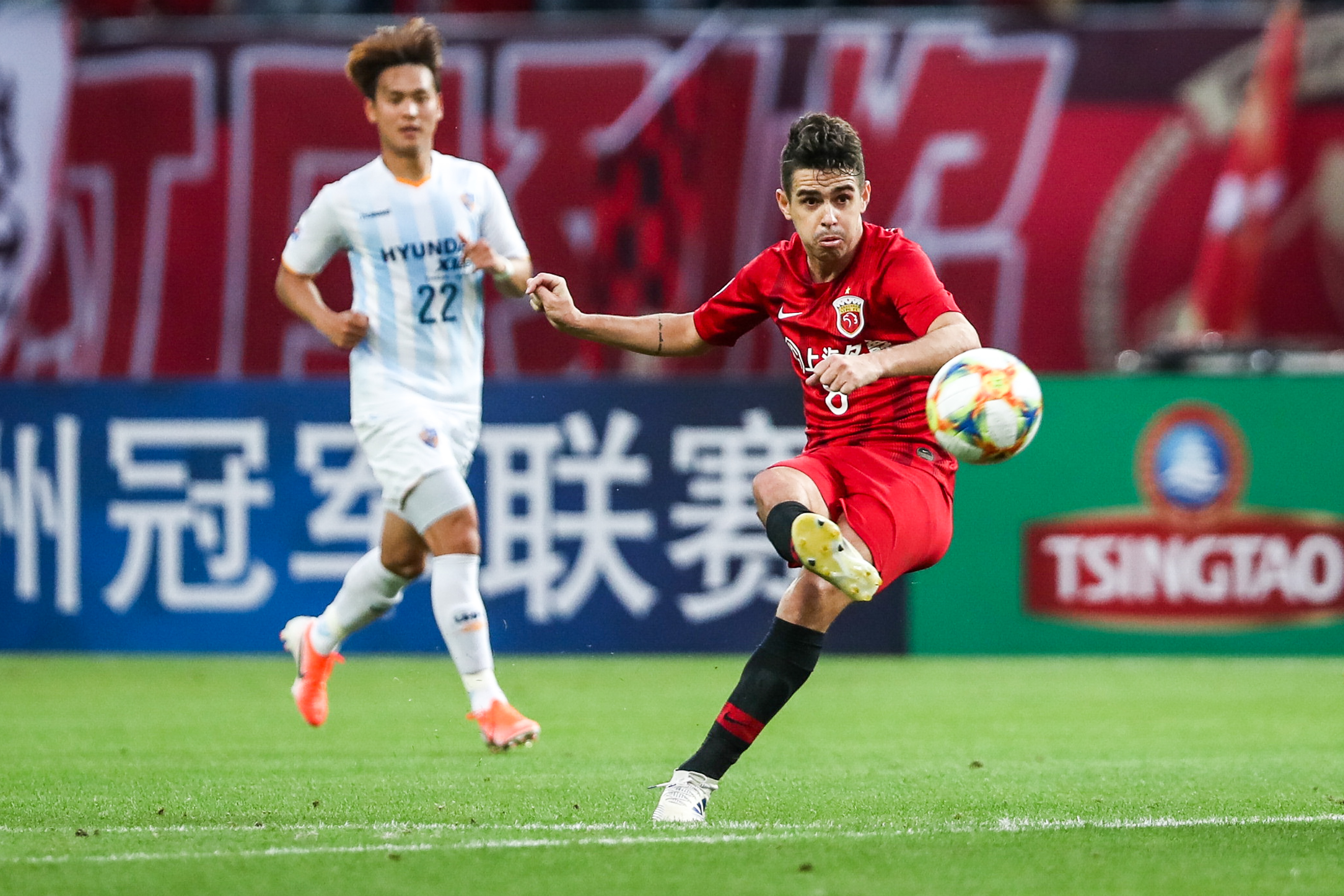 亚冠淘汰赛决战揭幕，球员士气高涨备战的简单介绍